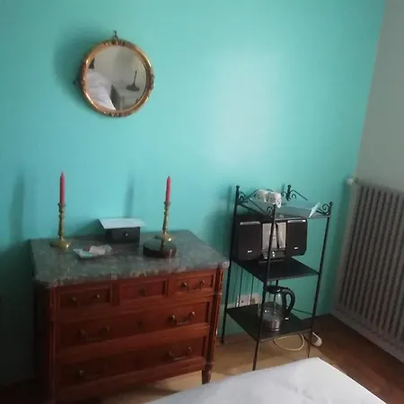 La Maison D'alienor Frühstückspension *