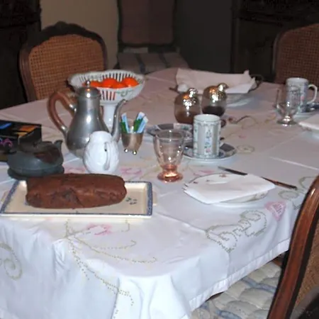 La Maison D'alienor Frühstückspension