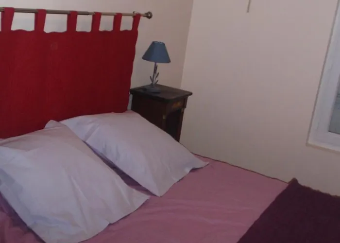 La Maison D'alienor Alojamento de Acomodação e Pequeno-almoço